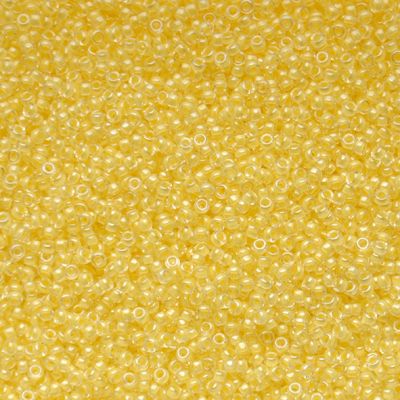15-0201 Yellow Lined Crystal Size 15 Seed Beads