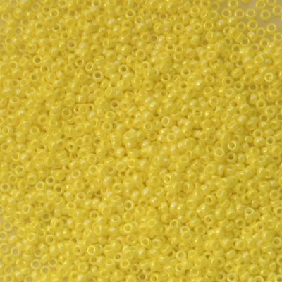 15-0472 Op Yellow AB Size 15 Seed Beads