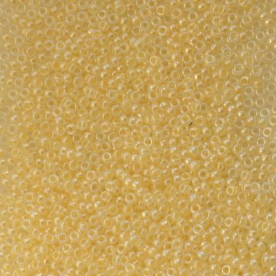 15-0516 Lined Crystal/Yellow Lustre Size 15 Seed Beads