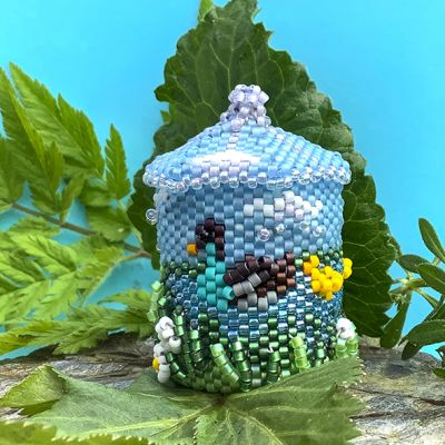 April Showers Keepsake Box