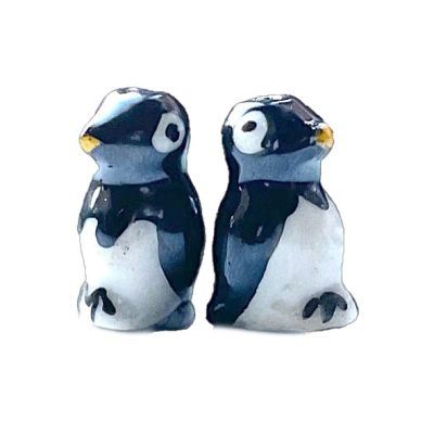 CE328 Porcelain Penguin Bead