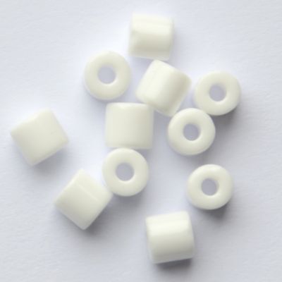 GL6392 White Pipe Bead