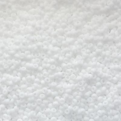 RC11-0402F Frost White Size 11 Seed Beads