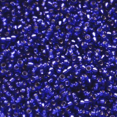 RC11-1446 Dyed SL Red Violet Size 11 Seed Beads