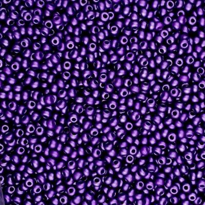 RC1318 Permalux Amethyst Sheen Size 10 Seed Beads