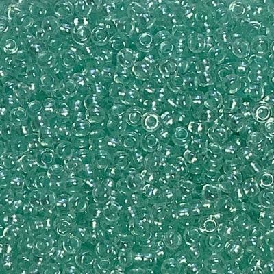 RC544 Teal Pearl Pastel Lining size 8 seed beads