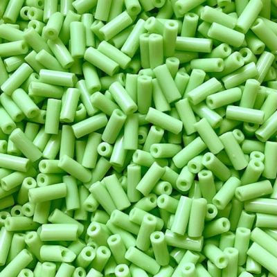 RC689 Chalk Pea Green Size 2 Bugle