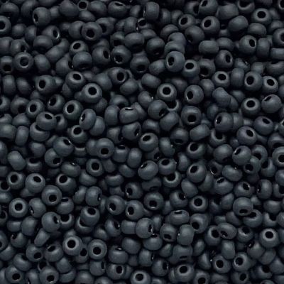 RC709 Frost Black Size 10 Seed Beads