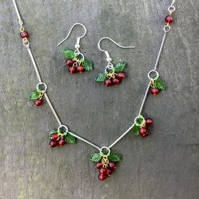 Rowanberry Necklace and Earrings Kit