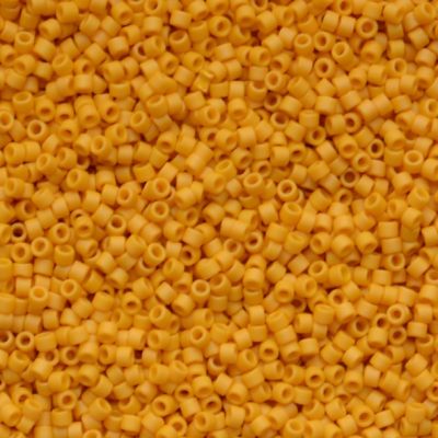 DB2285 Frost Op Glzd Beige Delica