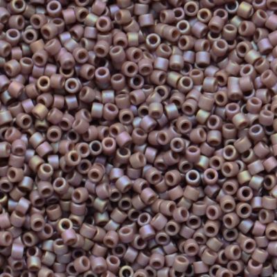 DB2321 Frost Op Glzd Rainbow Amethyst Delica