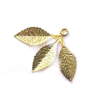 MB918 Gold Leaf Trio Filigree