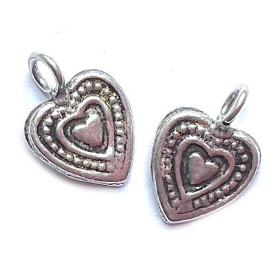 MB049 15x11mm Antique Metal Heart Charm