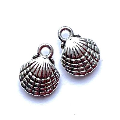 MB054AS 13x10mm Antique Silver Scallop Shell