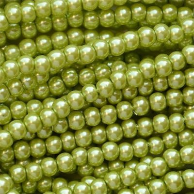 GP420 4mm Bright Eau de Nil Glass Pearls