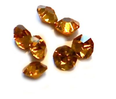 FS008 2.5mm Topaz Chaton