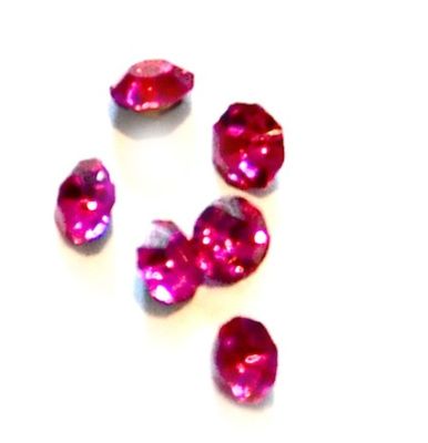 FS008 2.5mm Fuchsia Chaton