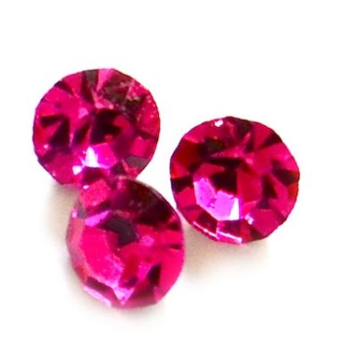 FS019 4.5mm Fuchsia Chaton