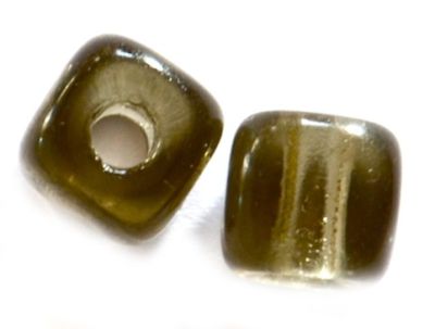 GL3231 10mm Smoke Grey Cube