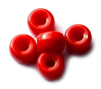 GL3357 Bright Scarlet Crow Bead