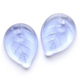GL3986 18x12mm Soft Lilac TH Leaf