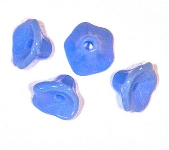 GL4065 7x5mm Baby Blue Lily Flower