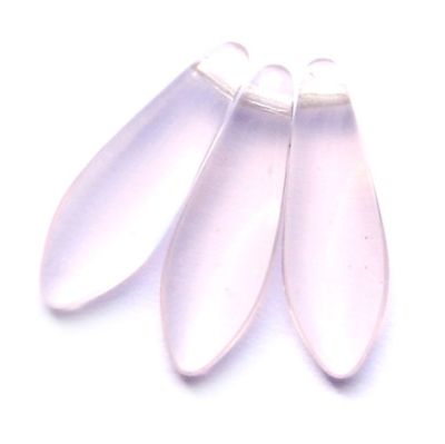 GL4093 15x5mm Soft Lilac Dagger