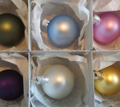 BAU002 Pack of 6x40mm baubles