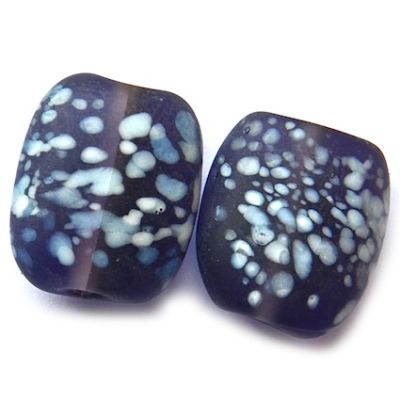 GL5173 18x16mm Purple Dotty Matt Rectangle