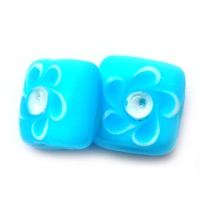 GL5188 15mm Flower Decorated Turquoise Square