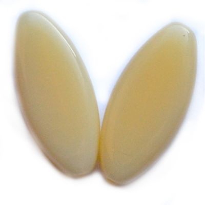 GL5543 20x8mm Flat Cream Oval