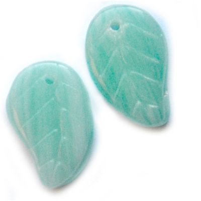 GL5556 11x7mm Aqua Marl TO Leaf