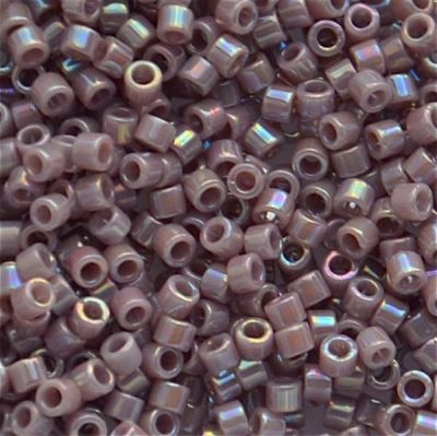 DB0158 Opaque Lilac AB Delica