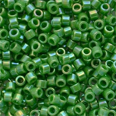 DB0163 Opaque Green AB Delica