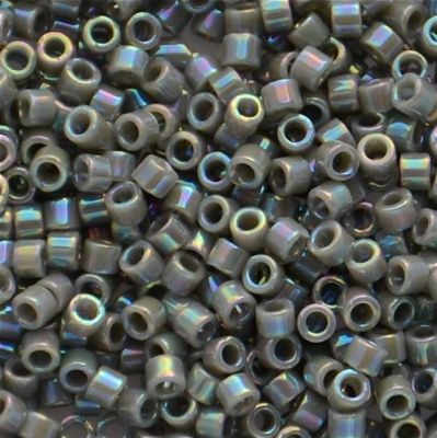 DB0168 Opaque Grey AB Delica