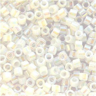 DB0202 White Pearl AB Delica