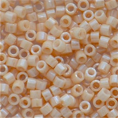 DB0204 Ceylon Light Beige Delica