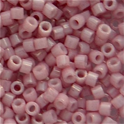 DB0210 Opaque Old Rose Lustre Delica