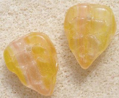 GL1043 12x7mm Pale Topaz TO Leaf