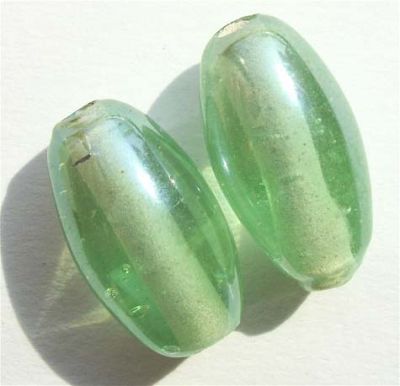 GL0060 16x9mm Eau de Nil Lustred Oval