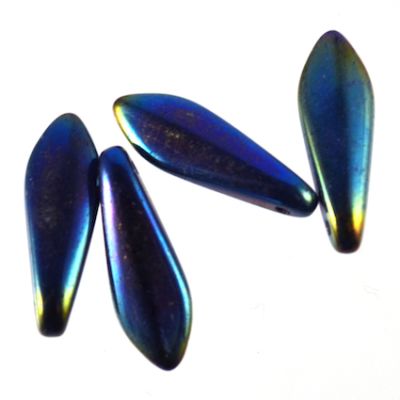 GL0839 15x5mm Blue Scarab Dagger