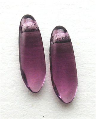 GL1382 11x3mm Purple Dagger