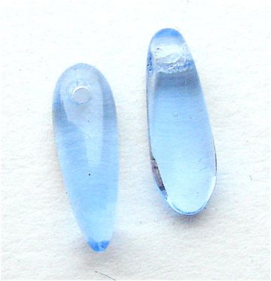 GL1406 11x3mm Pale Blue Dagger