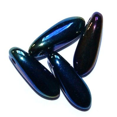 GL1408 11x3mm Scarab Blue Dagger