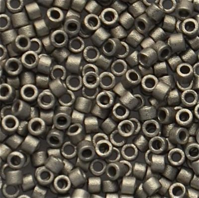 DB0321 Matt Metalic Silver Delica