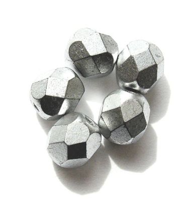 FG692 6mm Soft Silver Facet