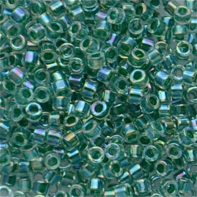 DB0060 Lined Lime AB Delica