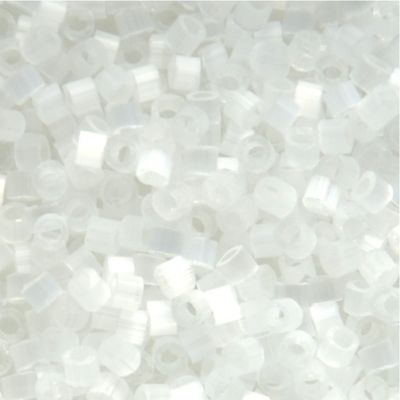 DB0635 Crystal Silk Satin Delica