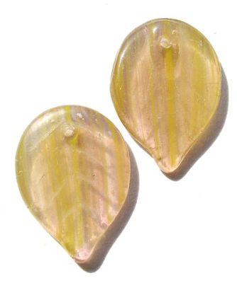 GL1123 18x12mm Flat TO Olive/Brown  Leaf