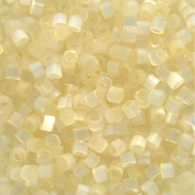 DB0672 Cream Silk Satin Delica